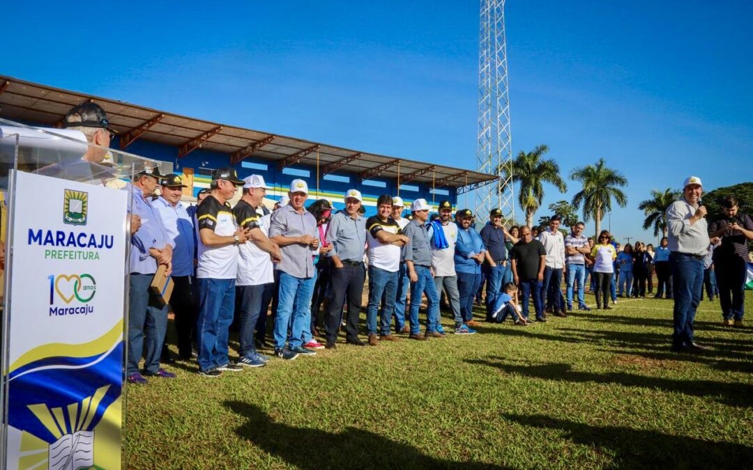 Governador Eduardo Riedel Anuncia Van ao Município Campeão